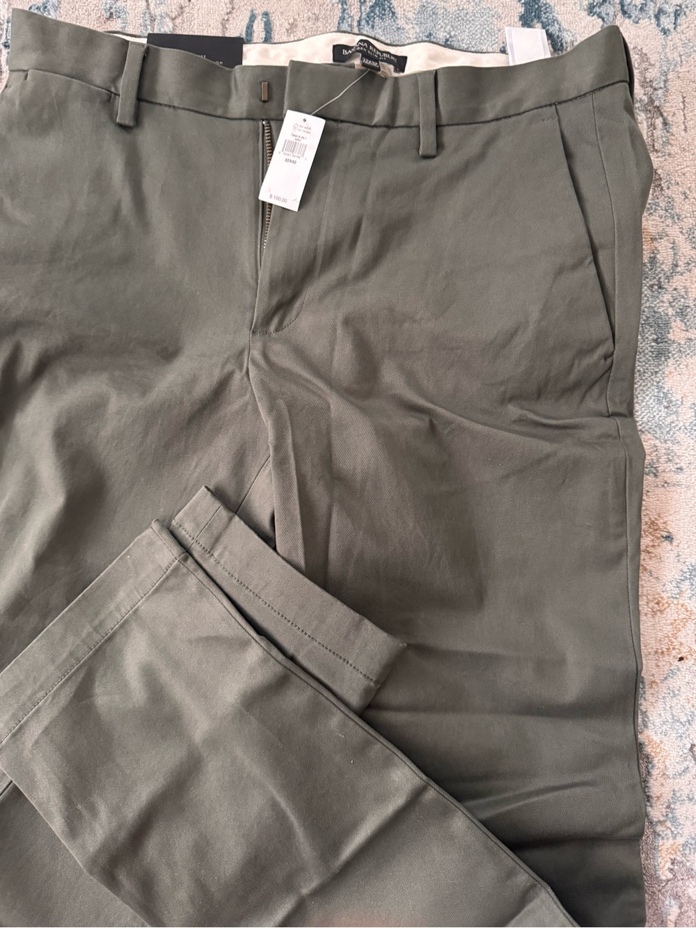 Banana Republic Olive Green Men's Chinos